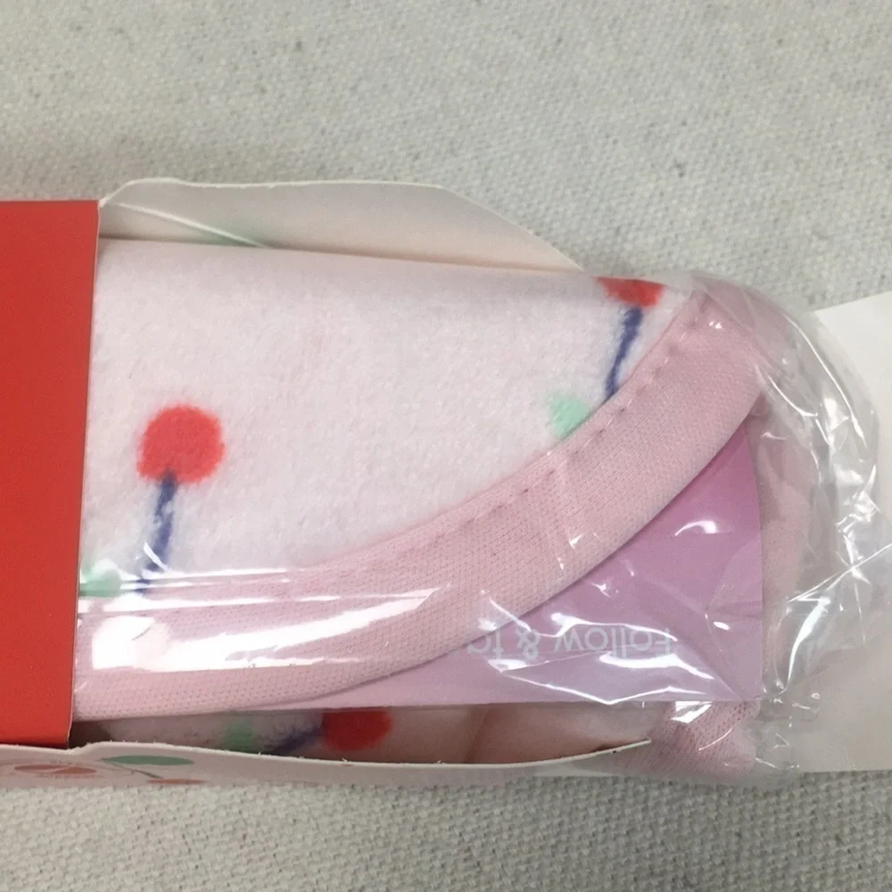 The Original Make Up Eraser Cloth Cherry print
